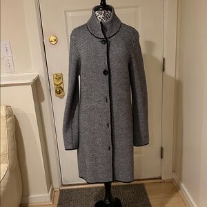 Chic Black and White Women's Trench Coat